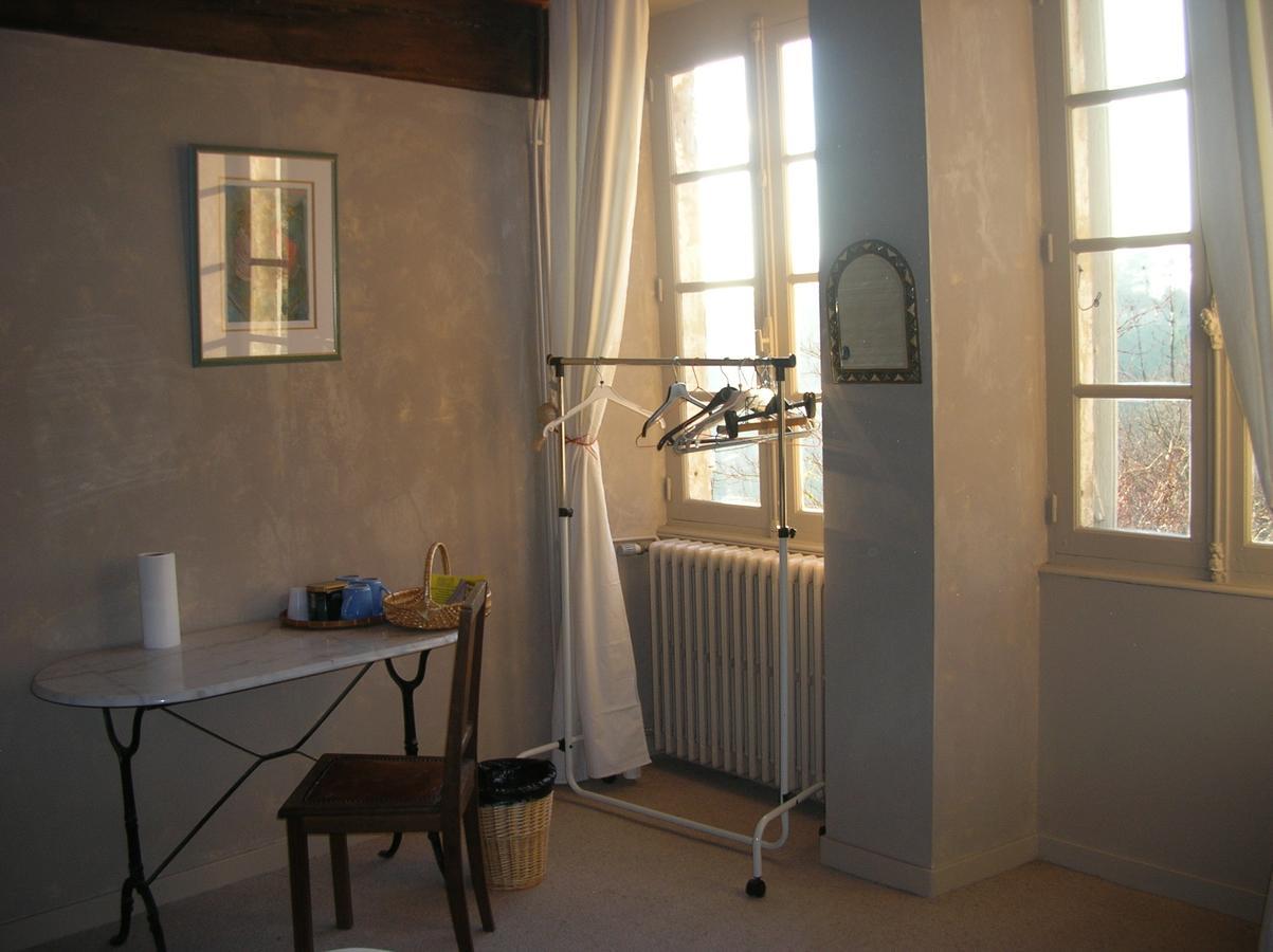 B&B "Les Remparts" Vouvant Quarto foto